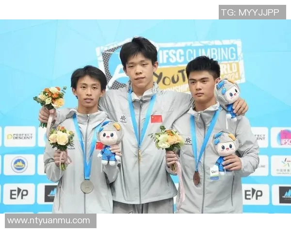 武汉攀岩队在全国攀岩配合排行榜中荣获第五名的佳绩 武汉攀岩队在全国攀岩配合排行榜中荣获第五名的佳绩