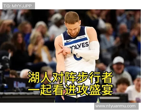 2017年勇士与雄鹿的对决回顾:篮球盛宴中的精彩瞬间与战术较量 2017年勇士与雄鹿的对决回顾:篮球盛宴中的精彩瞬间与战术较量