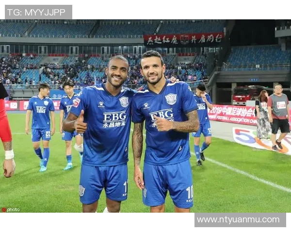 天津天海迎战石家庄永昌争夺中甲联赛关键三分之战 天津天海迎战石家庄永昌争夺中甲联赛关键三分之战