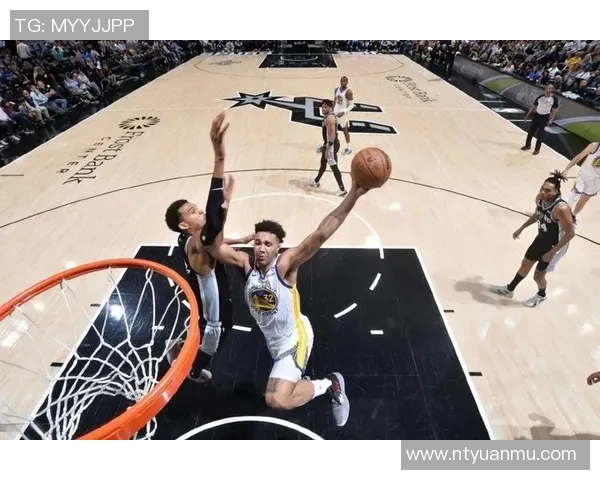 文班亚马首场比赛表现抢眼5次盖帽并隔扣字母哥引发热烈讨论 文班亚马首场比赛表现抢眼5次盖帽并隔扣字母哥引发热烈讨论