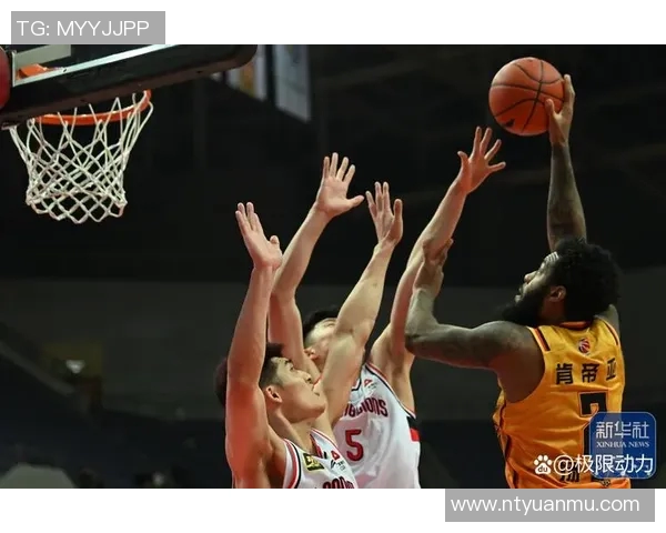 江苏与山东篮球赛激战正酣谁将赢得这场精彩对决的胜利 江苏与山东篮球赛激战正酣谁将赢得这场精彩对决的胜利