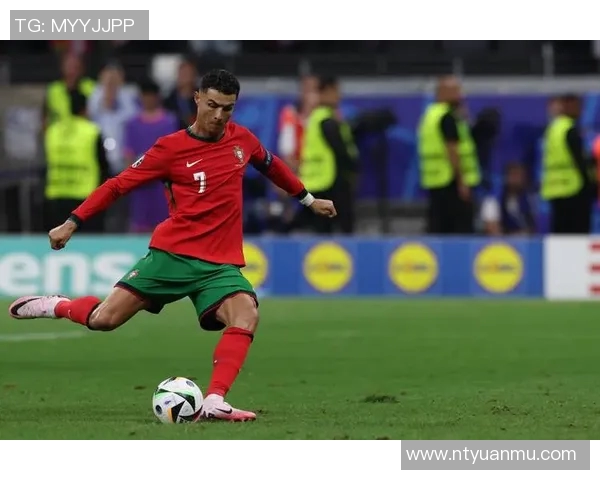 2004年巴西对阵爱尔兰罗纳尔多精彩表现引发全球关注