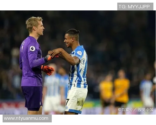 狼队与哈德斯菲尔德激战正酣谁能在这场对决中笑到最后